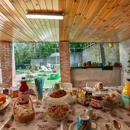 Lovely In Poggio With Kitchen Дом отдыха