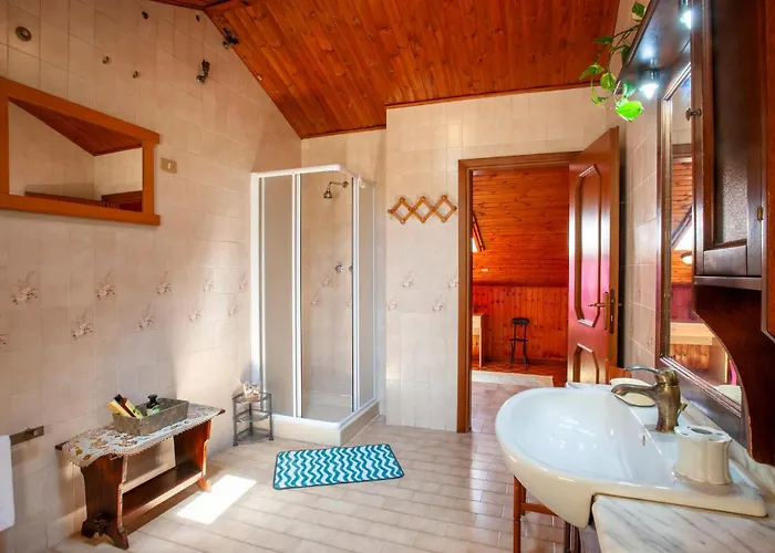 Holiday home Awesome In Poggio *